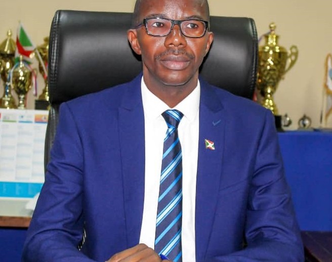 Pr Santucus NIragira